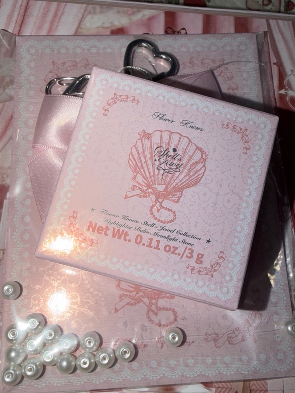 Shell's Jewel Pink Shell Keychain Highlighter Balm - Picture 3 of 3
